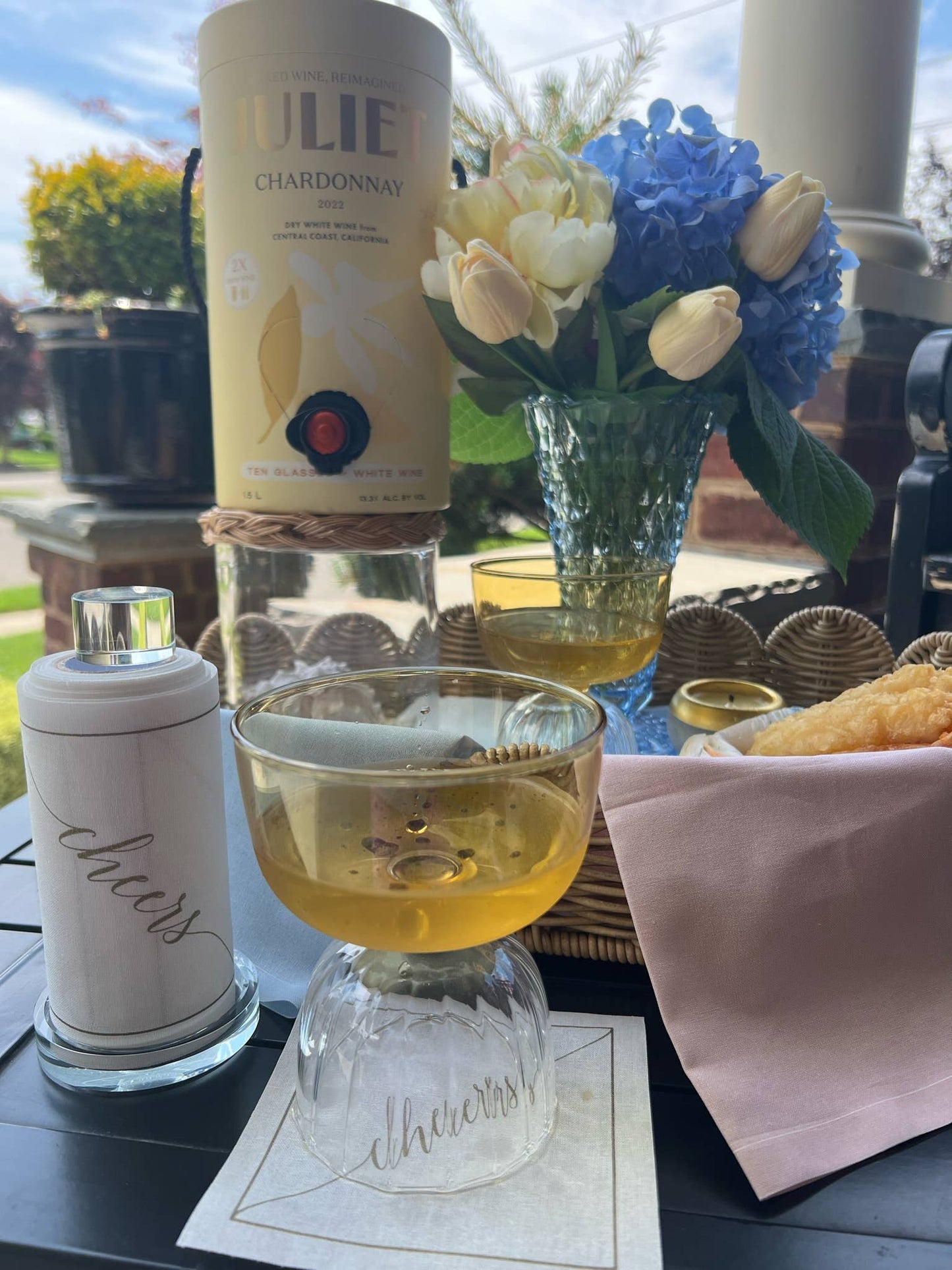 Exclusive Cocktail Napkin Stand in Glass