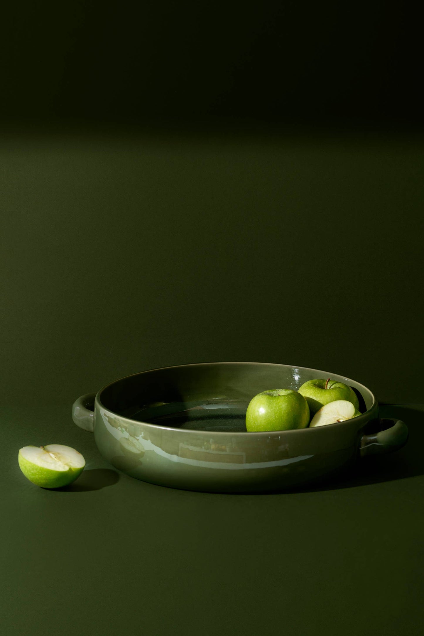 Stoneware Serving Plate with Handles