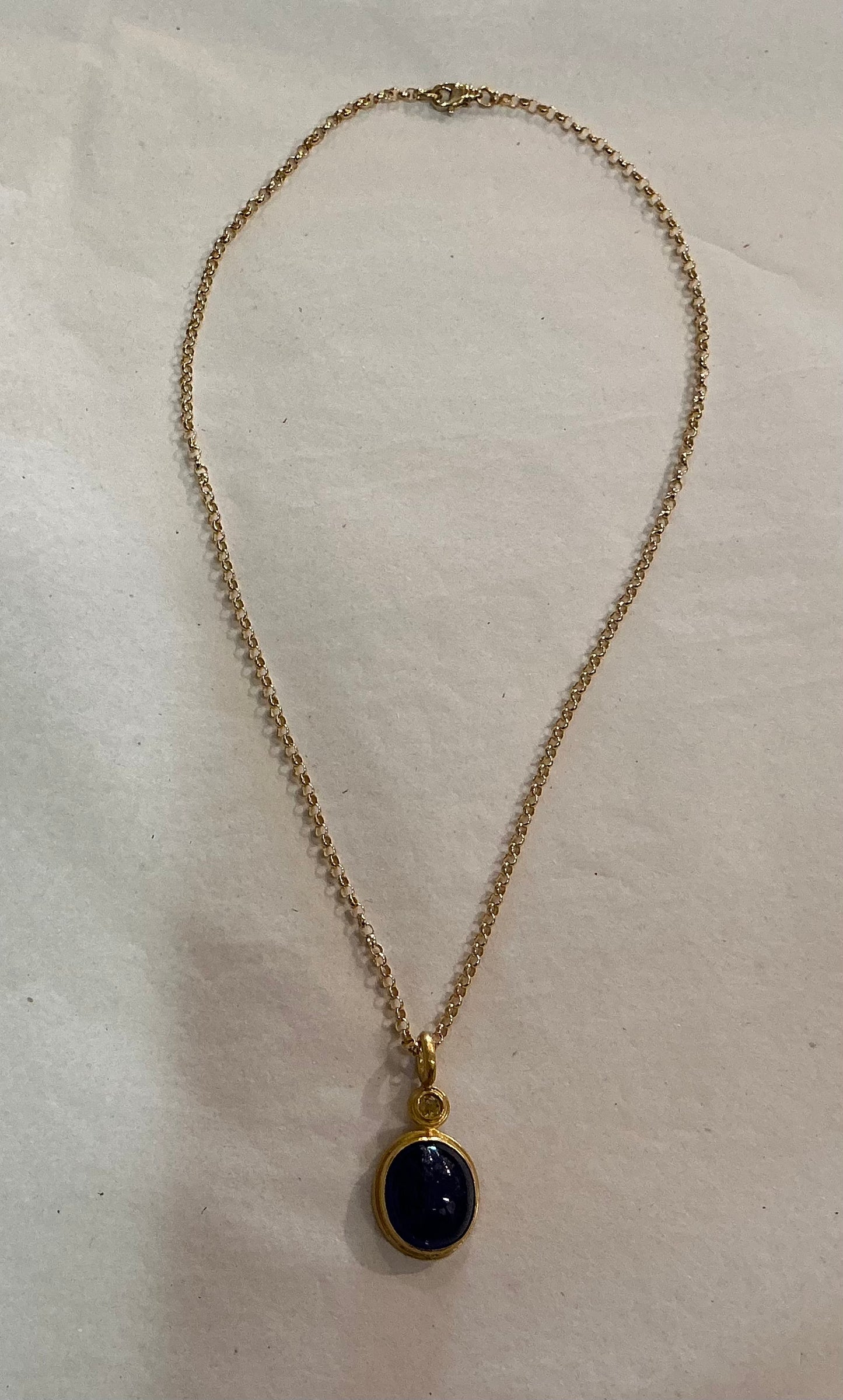 8K Cabochon Tanzanite necklace