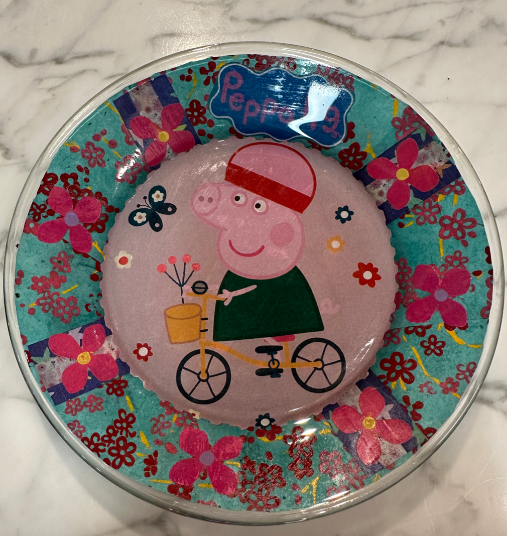 Handmade Glass Decoupage plate "Peppa Pig" (Exclusive)