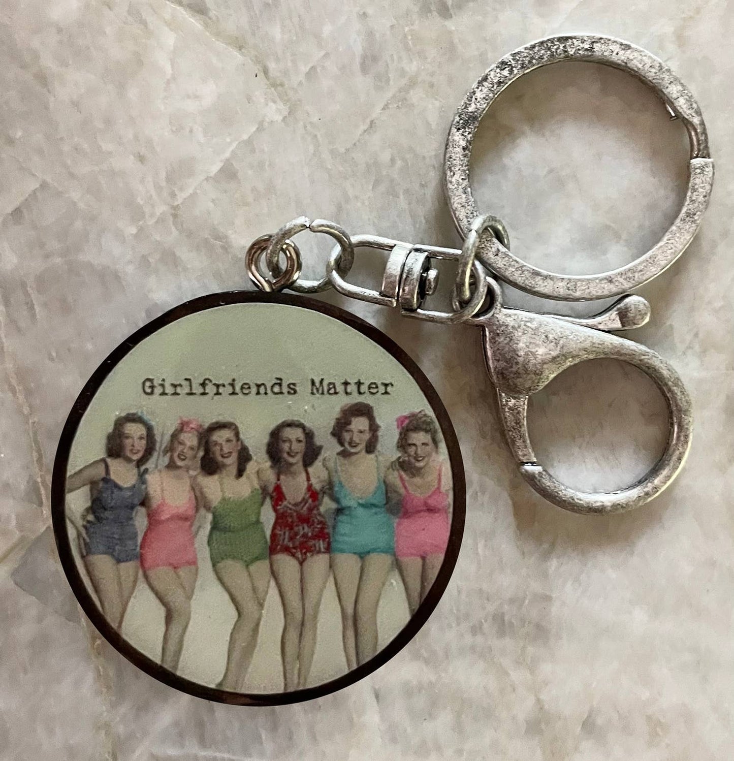 Bow Keychain - Girlfriends Matter