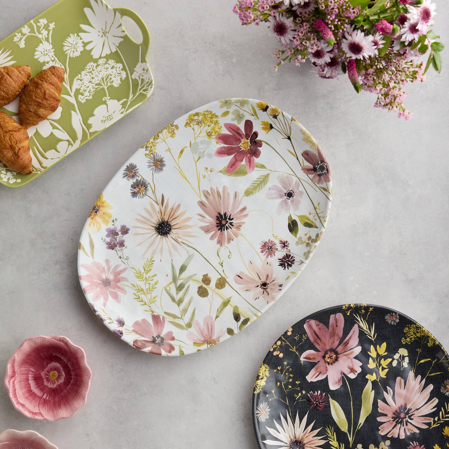 Wildflowers Round Platter 13in (NY Designers Pick)