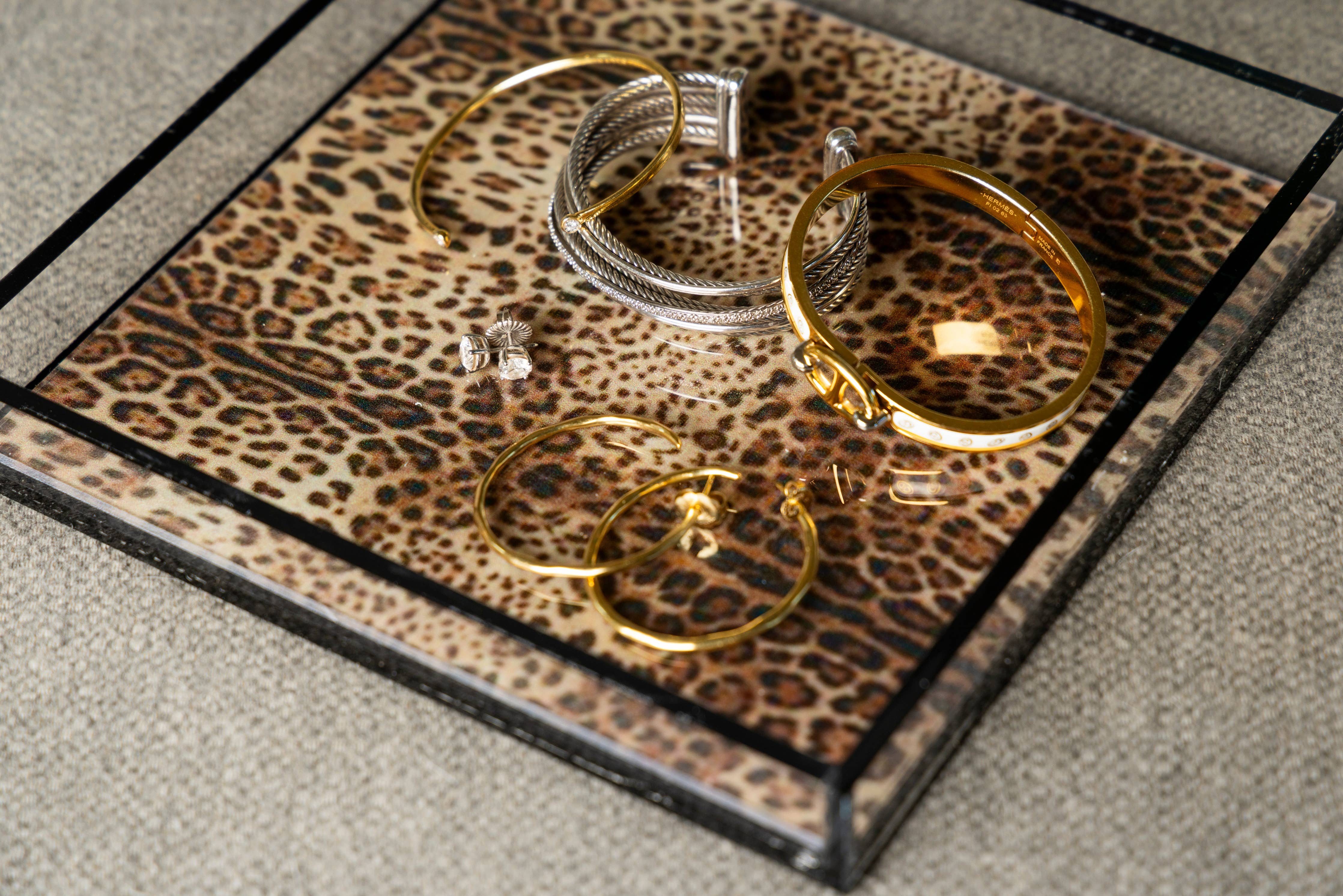 Leopard Acrylic Rectangle Tray - Thumbnail 3