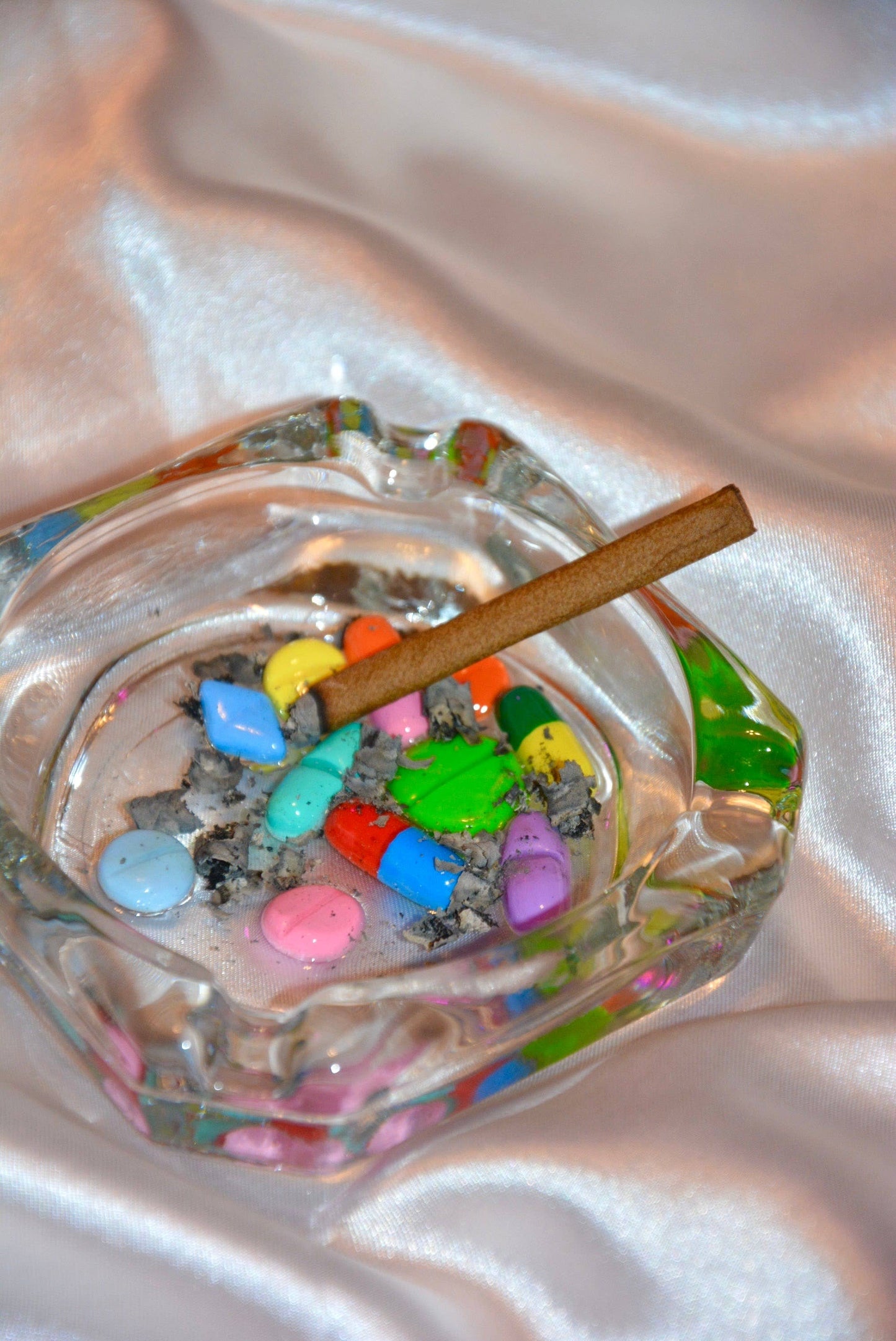 Happy Hour Ashtray (with fake pills)