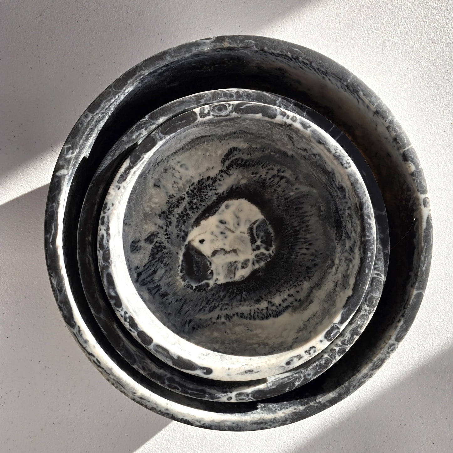 Serving Bowls - 3 bowls Matte Finish set - Hand-poured Resin