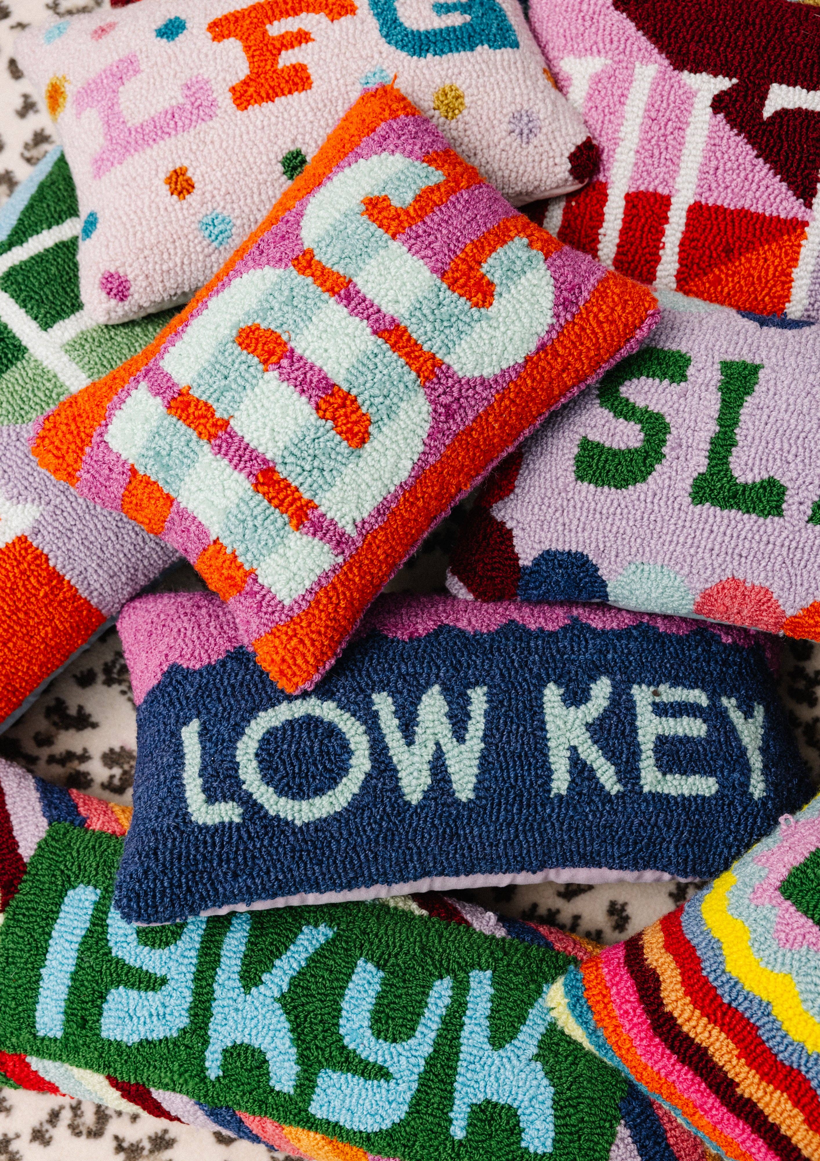 IDC Hook Pillow - Thumbnail 5