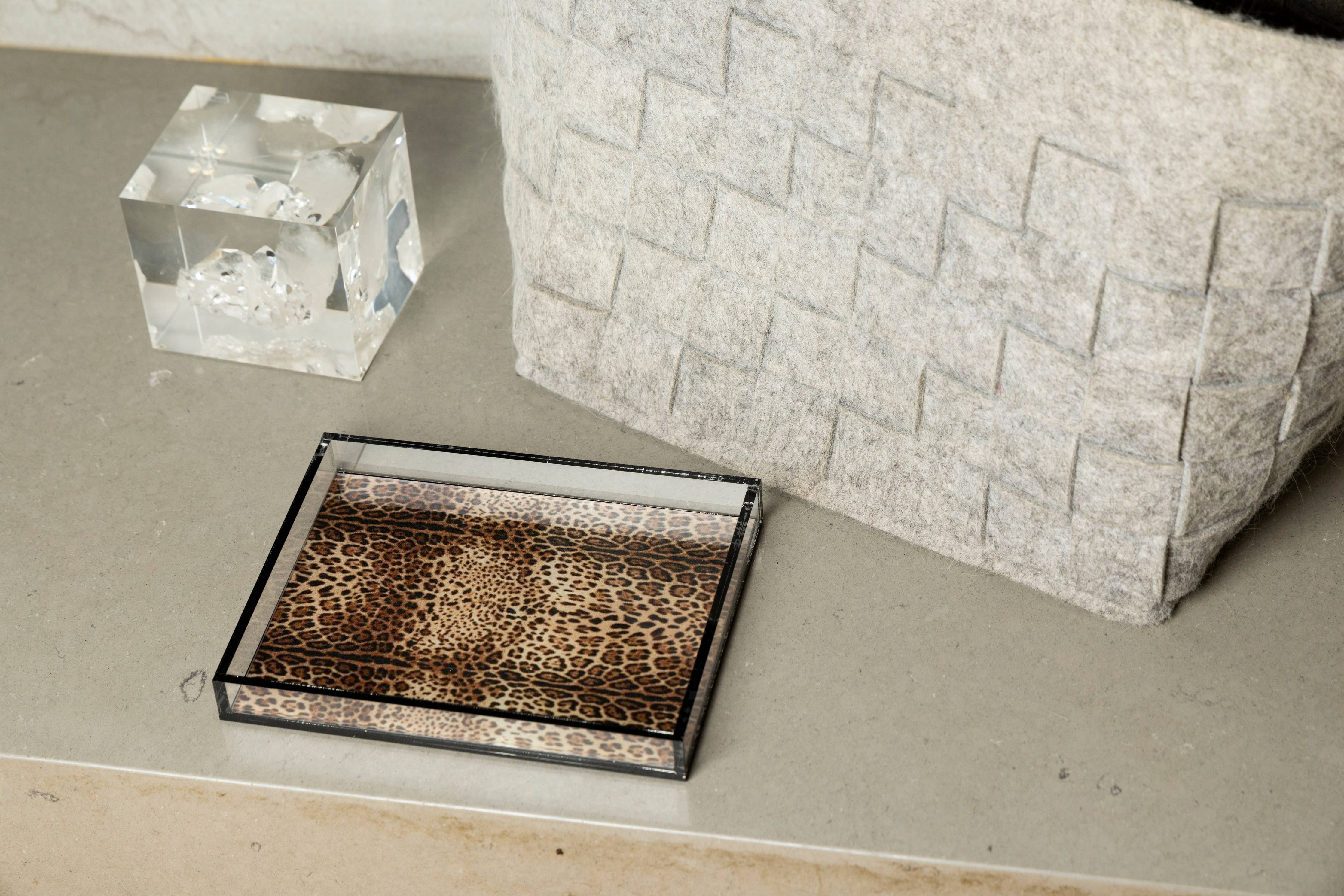 Leopard Acrylic Rectangle Tray - Thumbnail 4