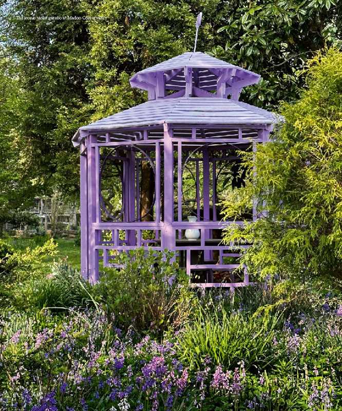 Gardens of the Hamptons by Blue Carreon