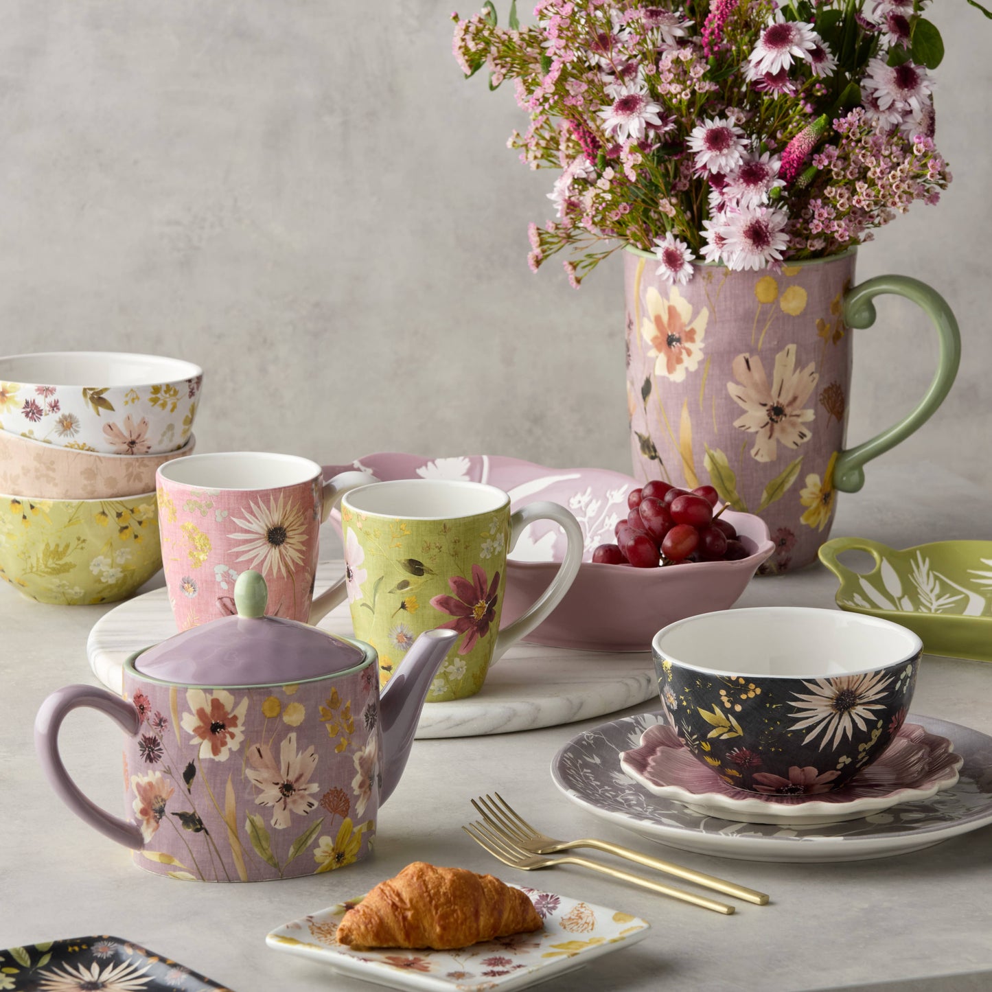 Wildflowers Pitcher (NY Designer pick)