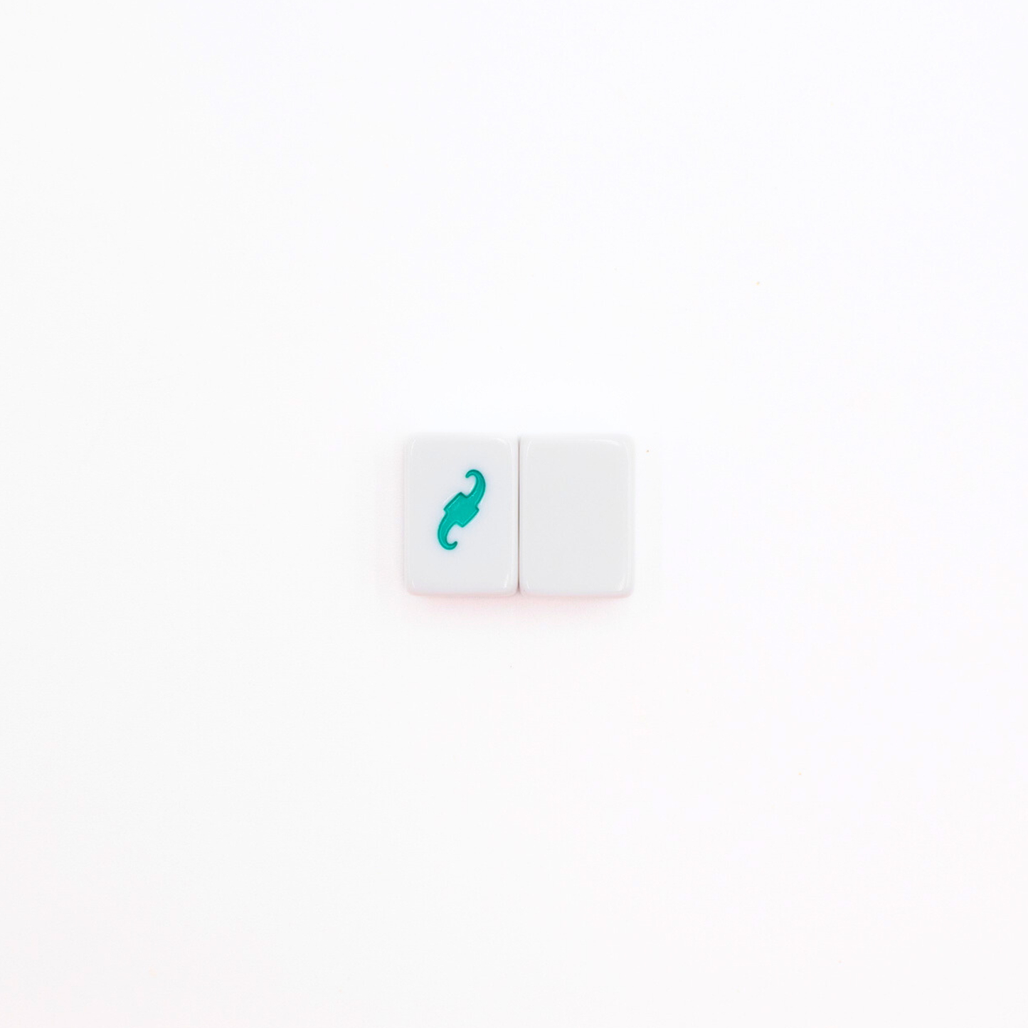 MINI TRAVEL MAHJONG  |  Mini Anywhere Series  |  White