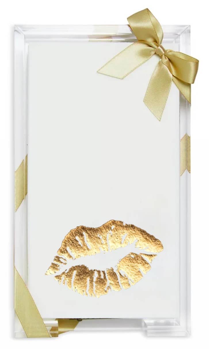 Acrylic Tray with Guest Towels