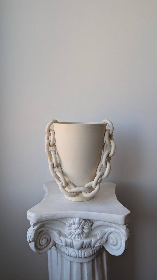 Unique chain vase | ceramic vase | chain vase