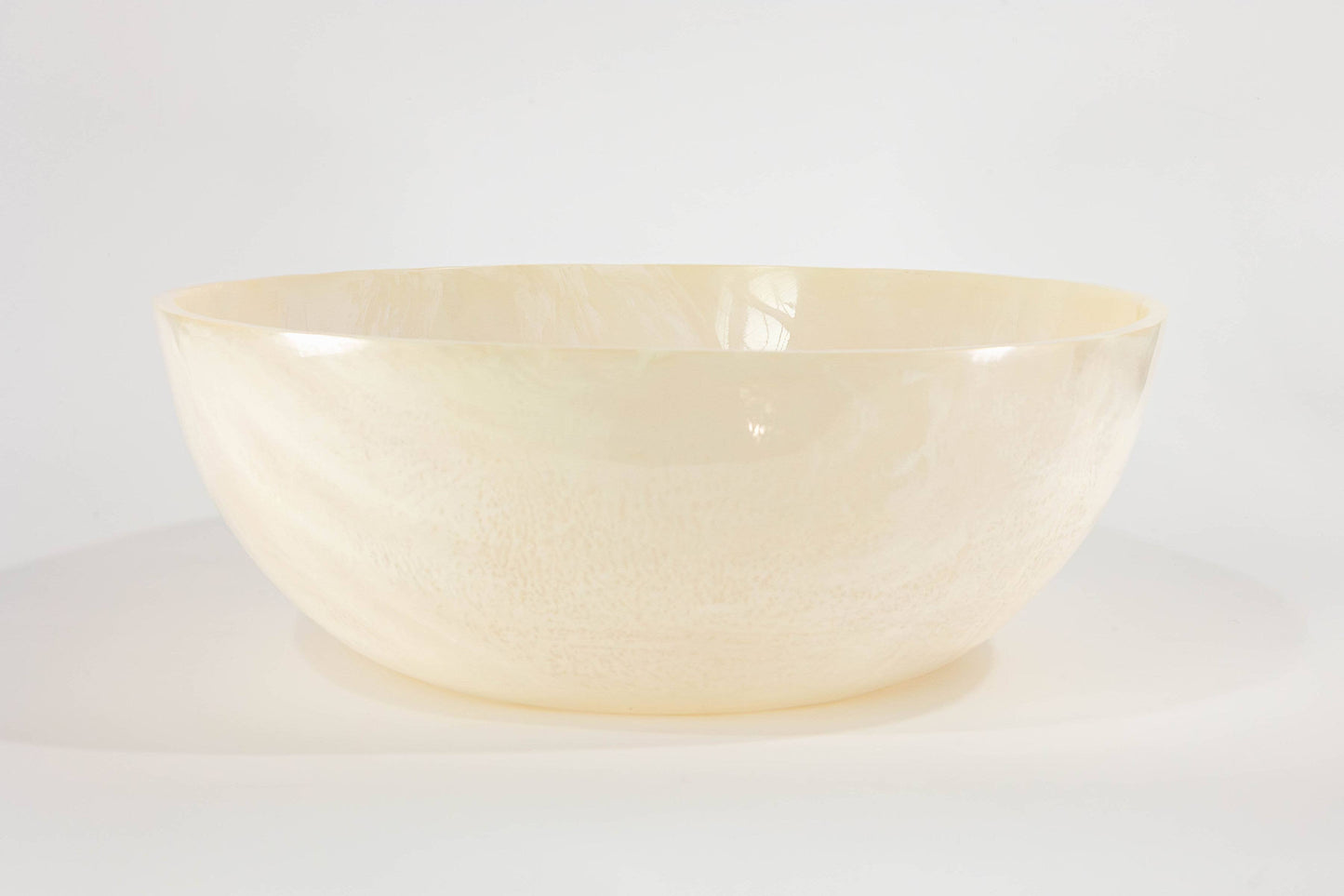 Fabulous Resin Salad Bowl – Cream Swirl Color