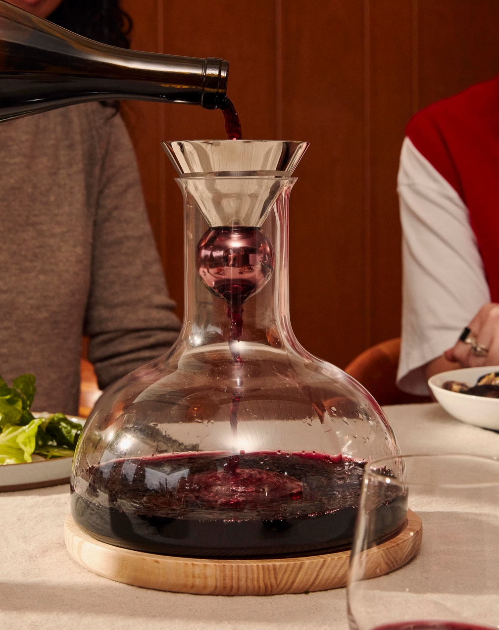 Birdie Wine Decanter and Aerator