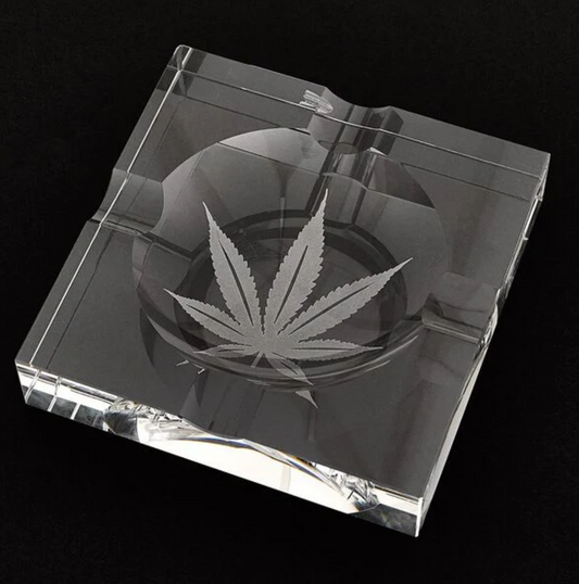 Hand Cut Crystal Marijuana Leaf Engraved Cigar Ash Tray 5 x 5 x .75
