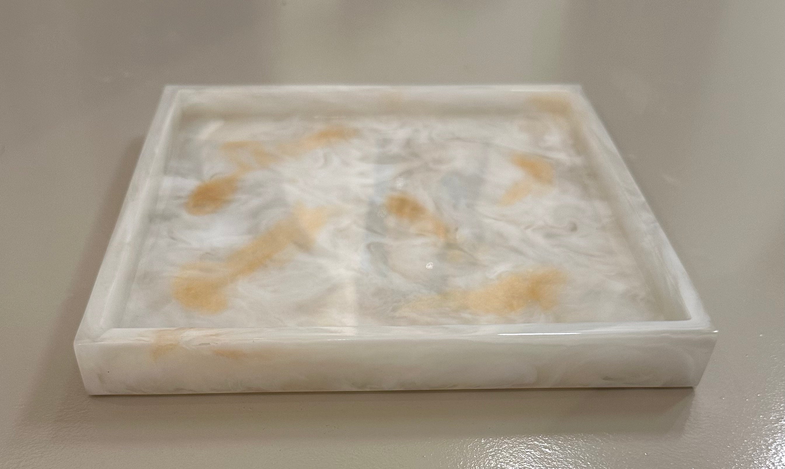 Square Acrylic Tray - Thumbnail 2