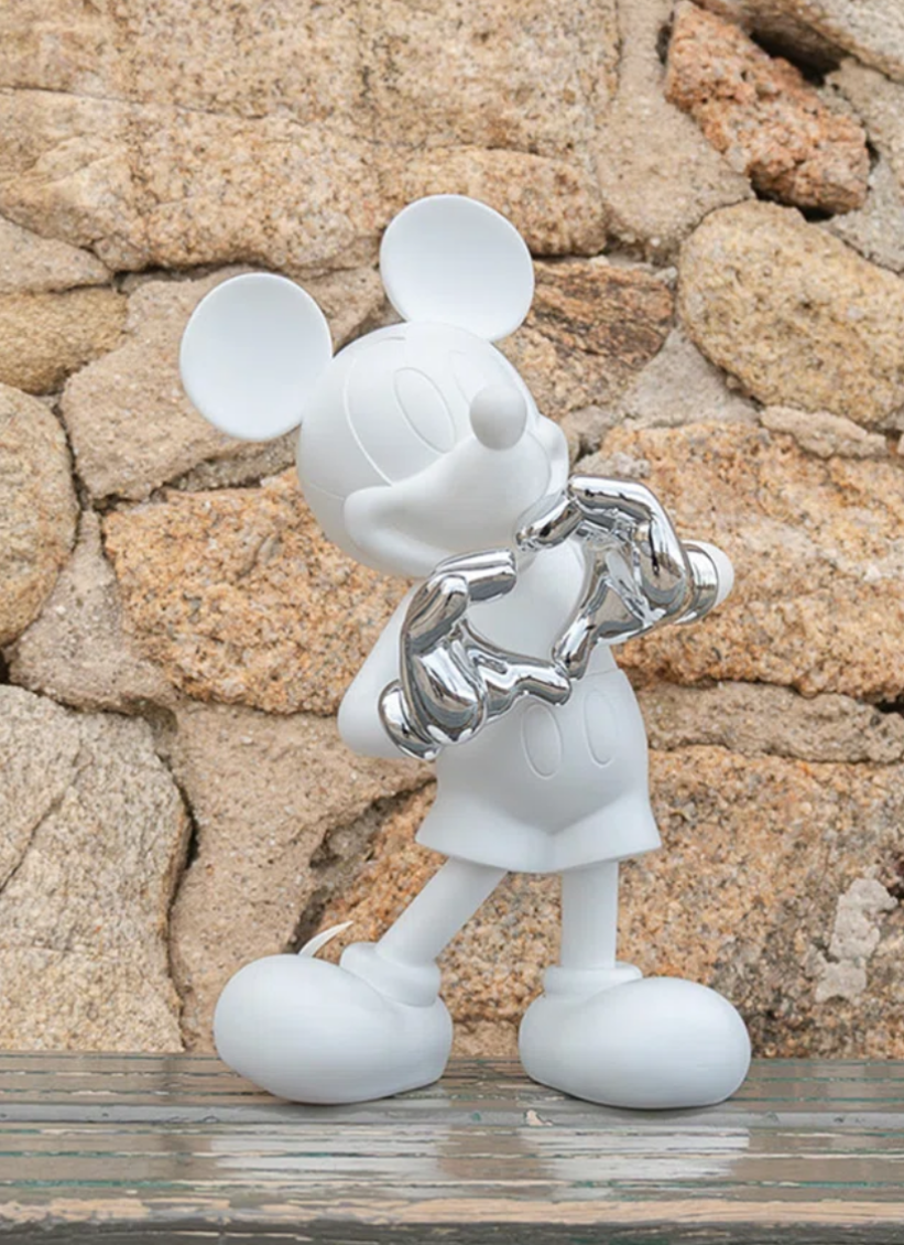 Leblon Mickey Mouse WITH LOVE White & Gold 12in (Limited Edition)