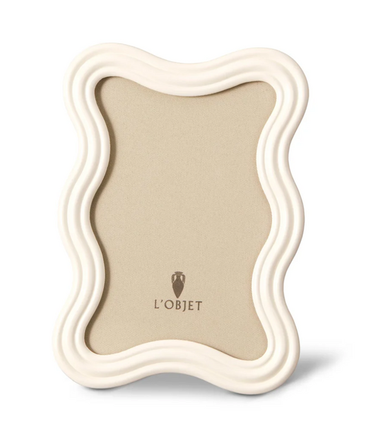 Ripple Frame - White Enamel - 8x10