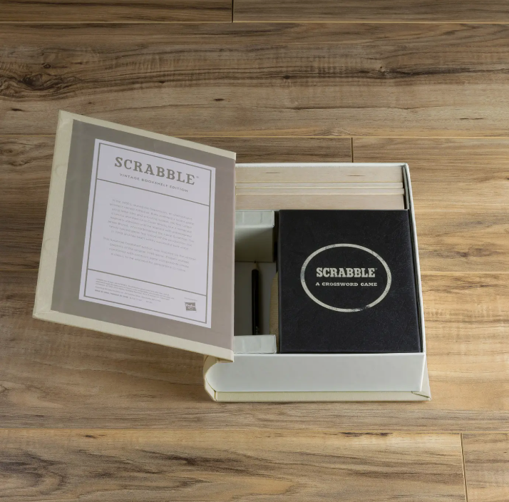 Scrabble Vintage Bookshelf Edition