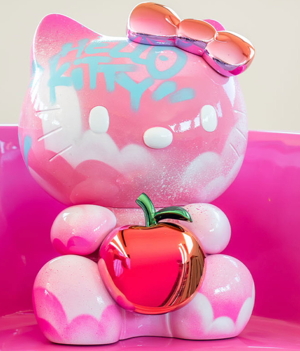 Hello Kitty GRAFFITI Pink with red apple (limited edition)