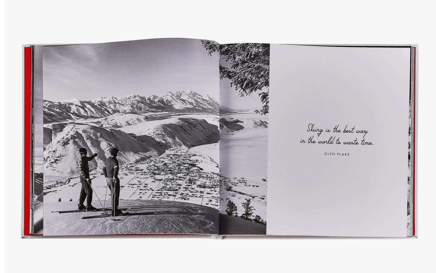 Vintage Skiing: Nostalgic Images from the Golden Age of Skiing. (Leather Bound Edition)