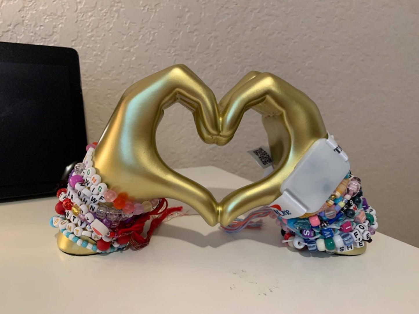 Heart Hand Sculpture, Love Gesture Statue, Home Decor Accent