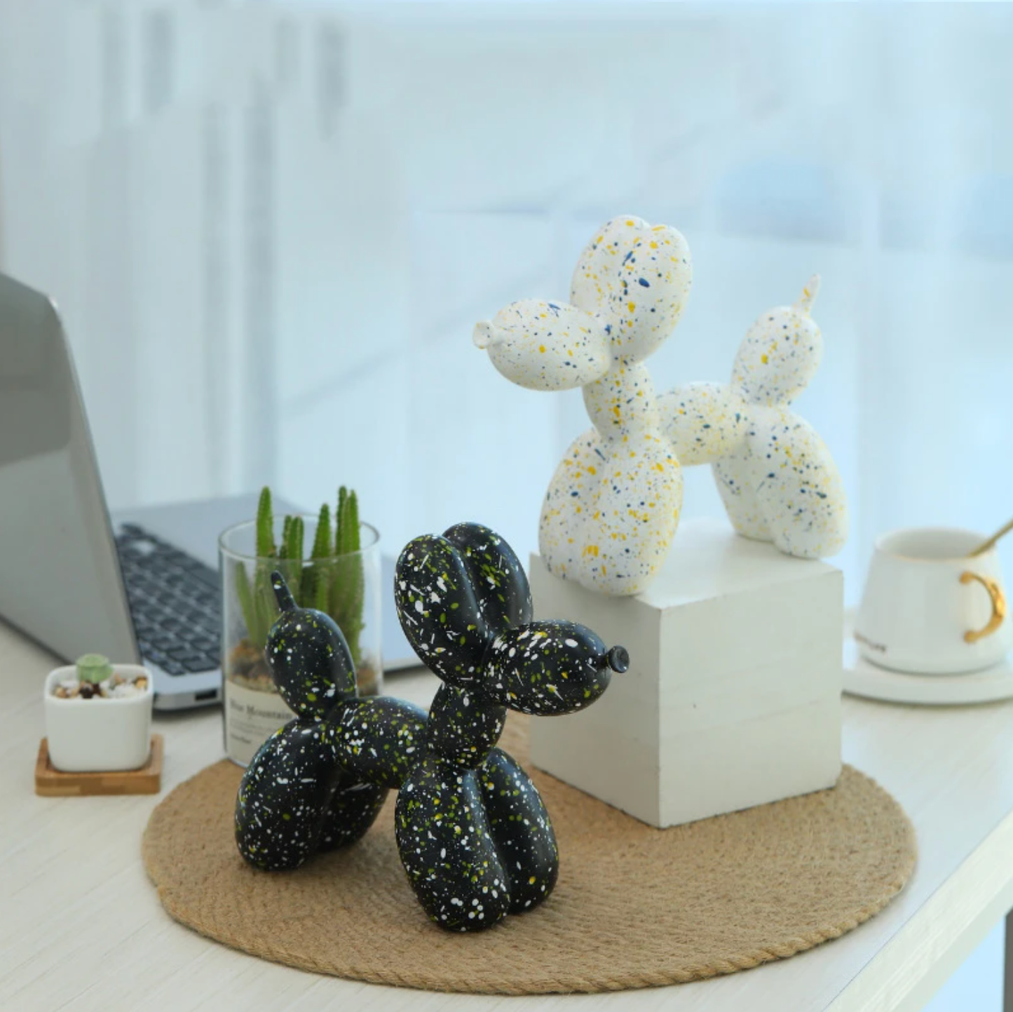 Splash Ink Balloons Dog Sculpture