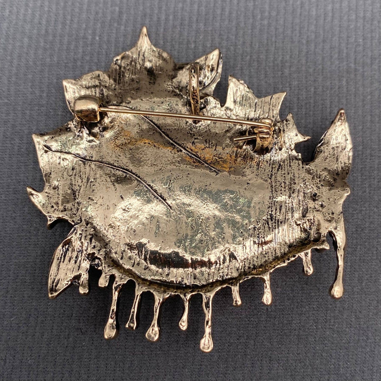 Vintage Green Eye Brooch