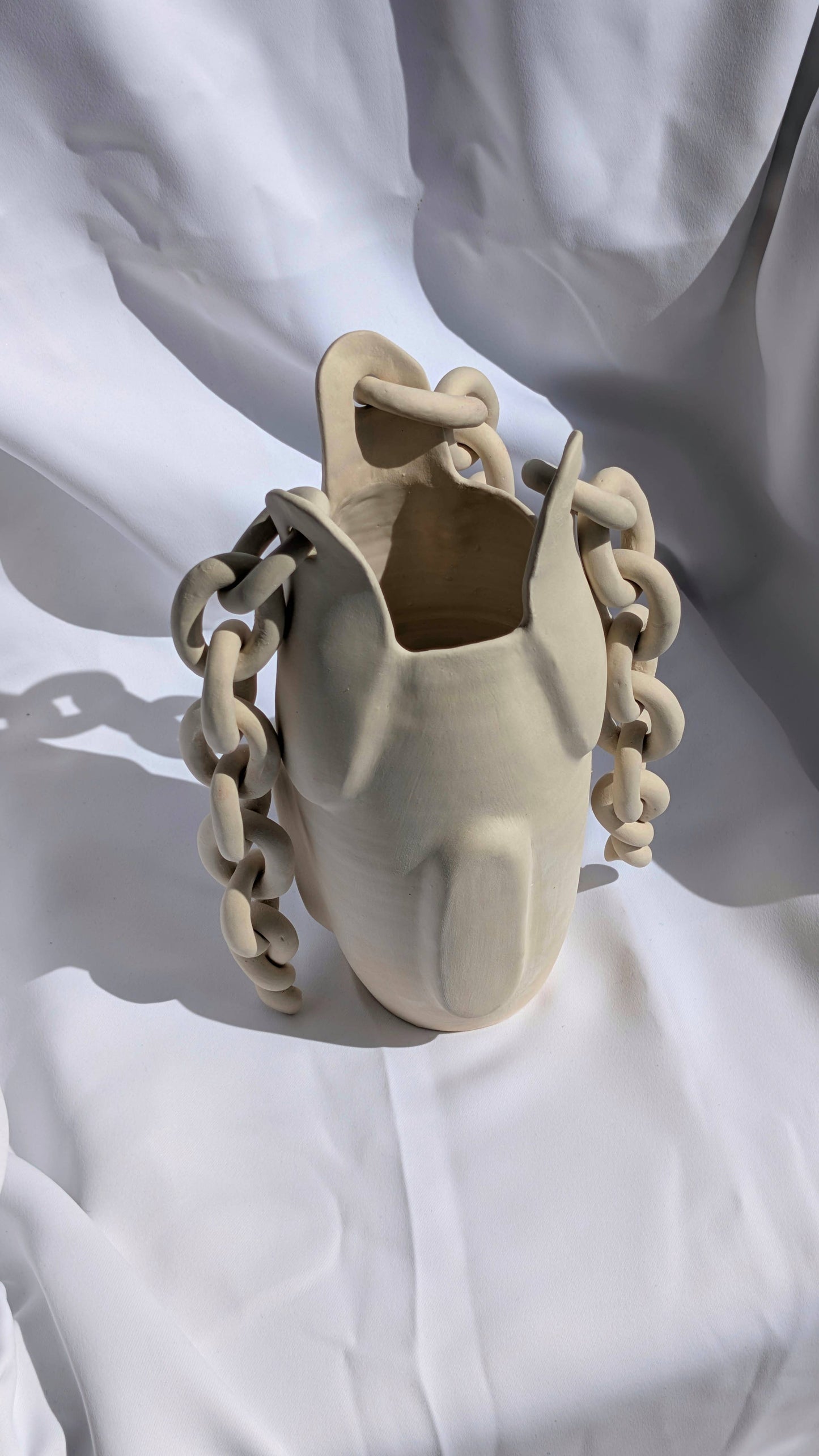 Handmade ceramic Vase | Chain vase | home decor | Decorative